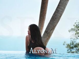 AlyonaM