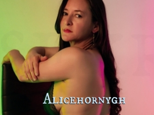 Alicehornygh