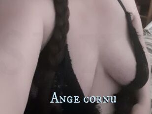 Ange_cornu