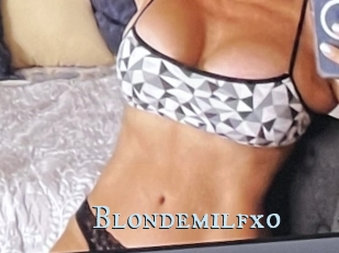 Blondemilfxo