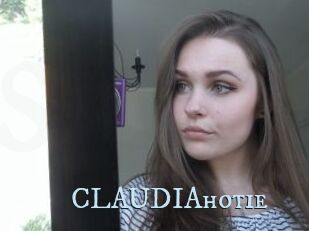 CLAUDIAhotie