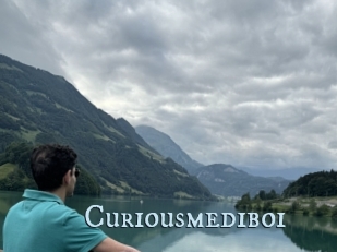 Curiousmediboi