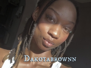 Dakotabrownn