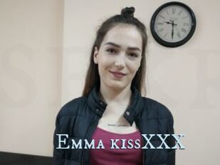 Emma_kissXXX