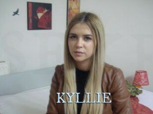 KYLLIE_