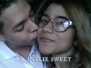 Kylie_sweet