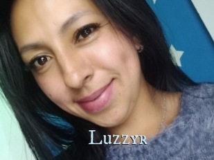 Luzzyr