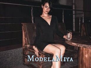 ModelaMiya