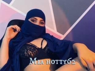 Mia_hotty62