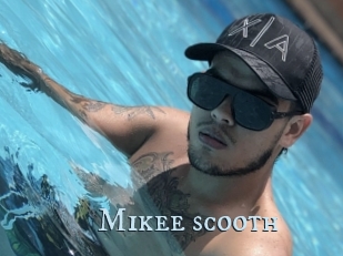 Mikee_scooth