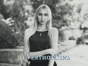 VeryhotDina